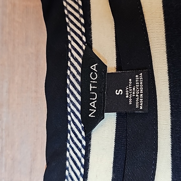 NAUTICA BLUE & WHITE STRIPED SHORT FLUTTER SLEEVE PULLOVER TEE - Picture 11 of 11